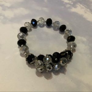 Multi Faceted Acrylic Bead Bracelet Black & Clear New